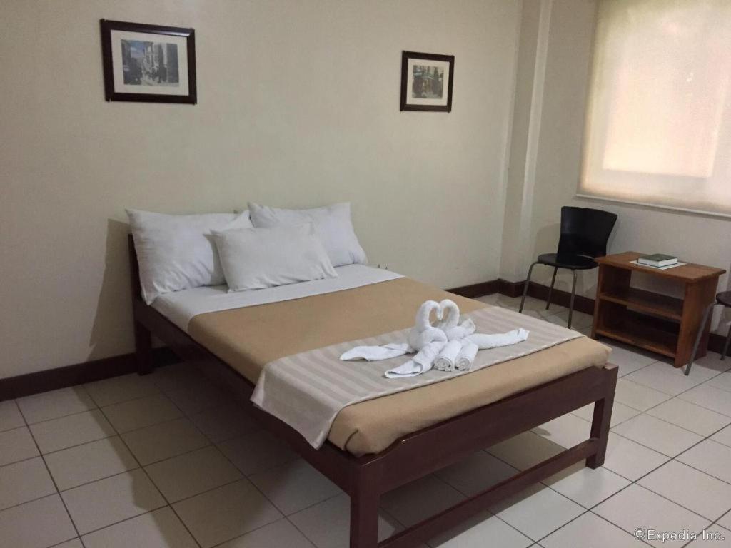 El Haciendero Private Hotel Iloilo City Kültér fotó