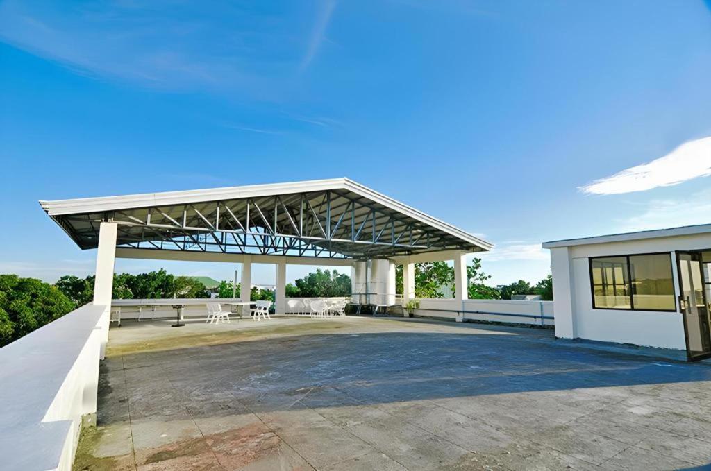 El Haciendero Private Hotel Iloilo City Kültér fotó