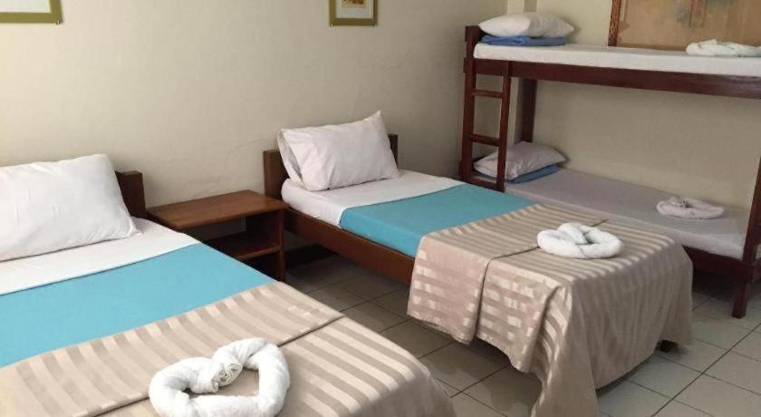 El Haciendero Private Hotel Iloilo City Kültér fotó