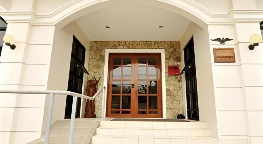 El Haciendero Private Hotel Iloilo City Kültér fotó