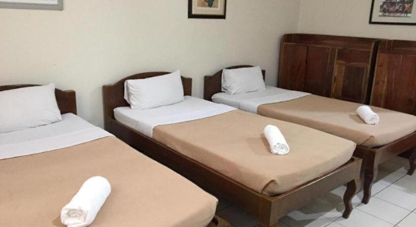 El Haciendero Private Hotel Iloilo City Kültér fotó