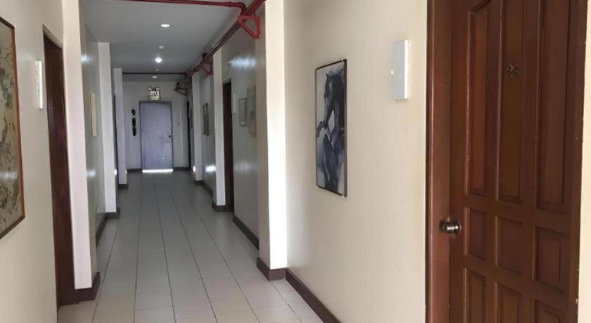 El Haciendero Private Hotel Iloilo City Kültér fotó
